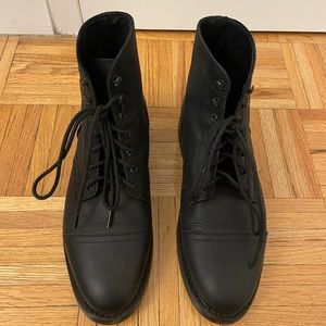Thursday Boots Men’s Captain in Matte Black US 9 (MINT CONDITION)